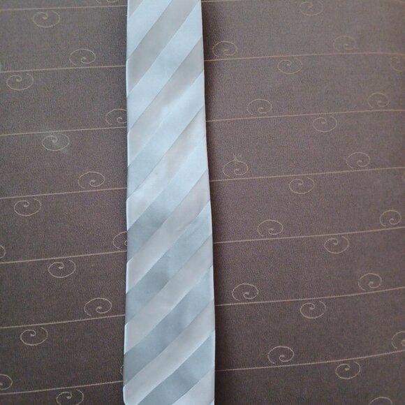 Brioni Mens tie - Picture 1 of 2